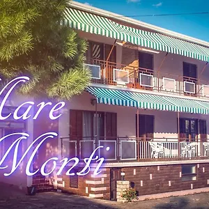 Apartment And Mare-monti 